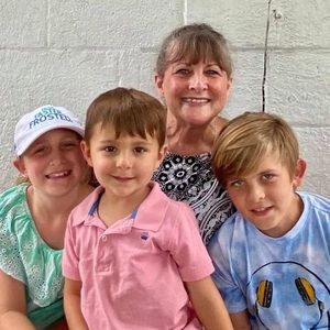 Meet your Posher, Libby